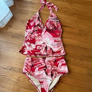 WHBM Tankini swim set